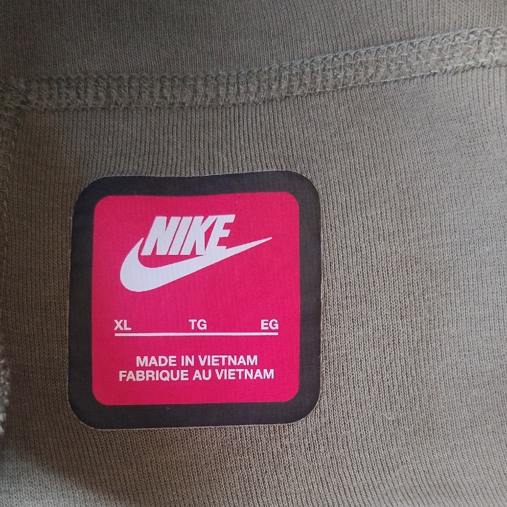 Nike Olive Green Zip-Up Hoodie Tracksuit Set - Picture 5 of 5